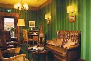 The Ascot Colonia