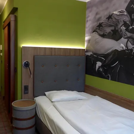 The Ascot Szálloda 4*