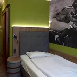The Ascot Szálloda 4*