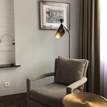The Ascot Szálloda 4*