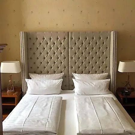 Otel The Ascot 4*