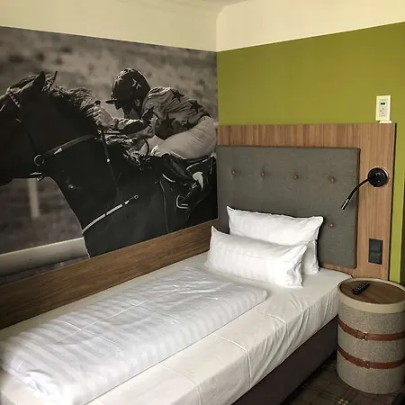 The Ascot Hotel Colónia