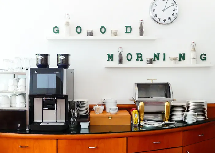 The Ascot Отель 4*