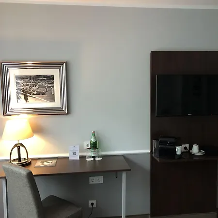Hotel The Ascot 4*