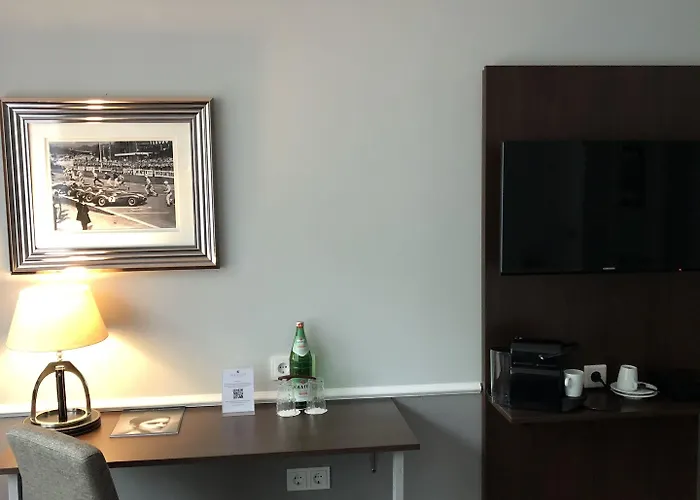 Hotel The Ascot 4*