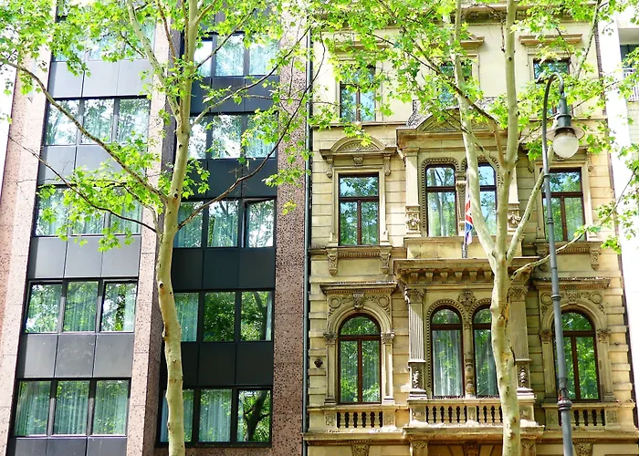The Ascot Colónia