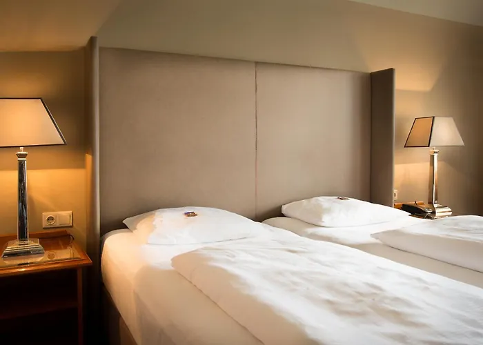 The Ascot 4* Colónia