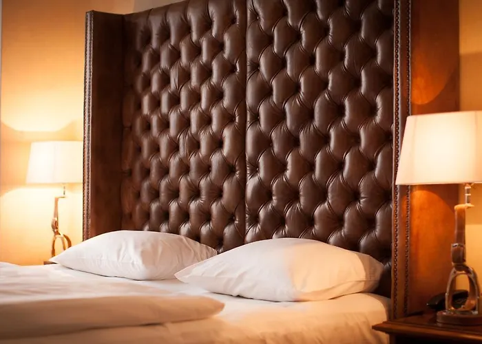 The Ascot Hotel